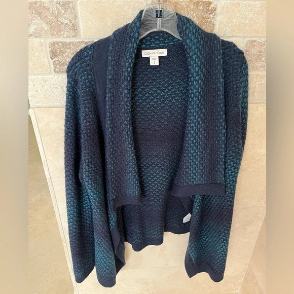 Cold water Creek sweater. - Picture 1 of 4